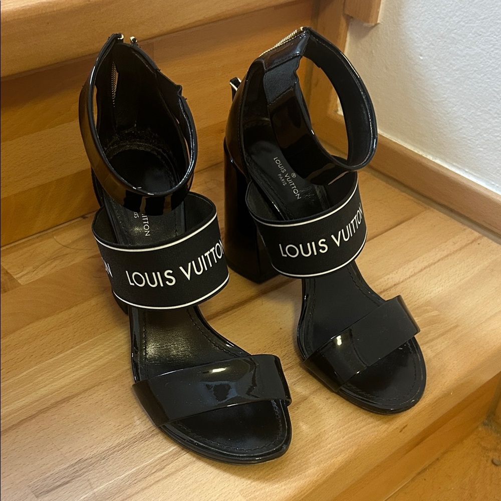 Louis Vuitton Black Patent Heels